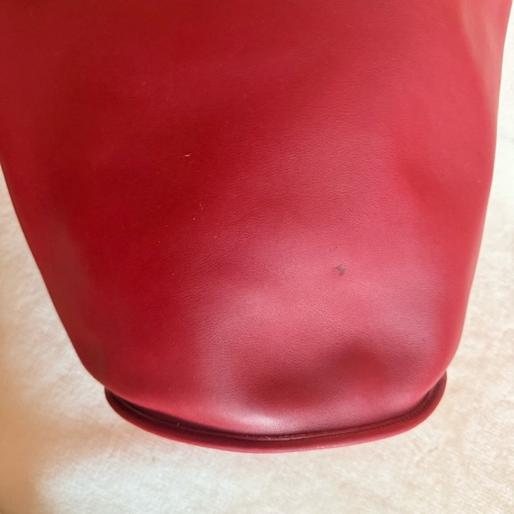 Vintage Coach Leather Bucket Bag - Picture 7 of 15
